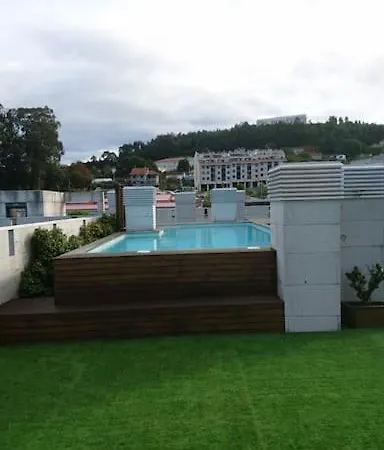 Acogedor Apartamento Con Plaza De Garaje Y Piscina Vigo